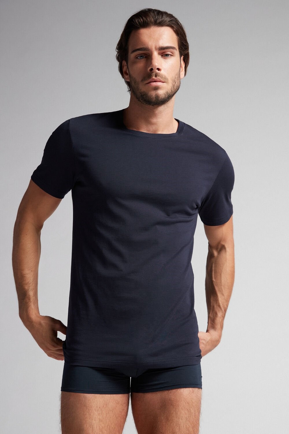 800 - Midnight Blue Intimissimi Short Sleeve Crew Neck T Shirt in Supima® Cotton | MCTPN2984