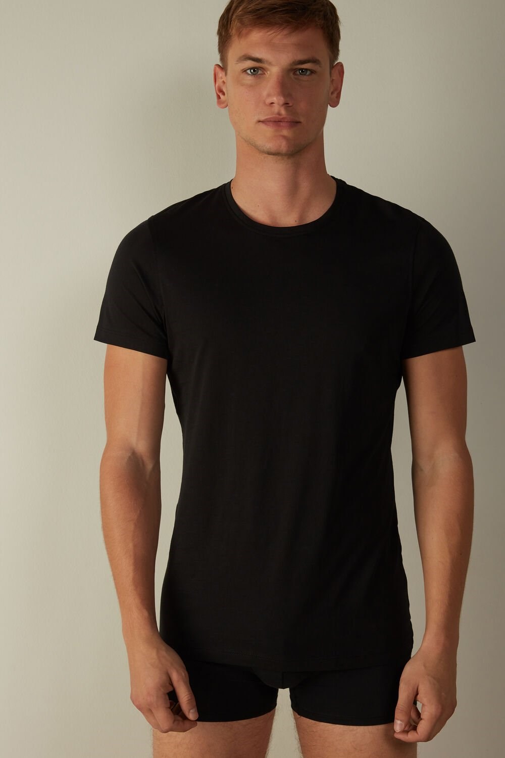 Black - 019 - Black Intimissimi Short-Sleeve Crew-Neck T-Shirt in Extra-Fine Supima® Cotton | ZTUGH2967