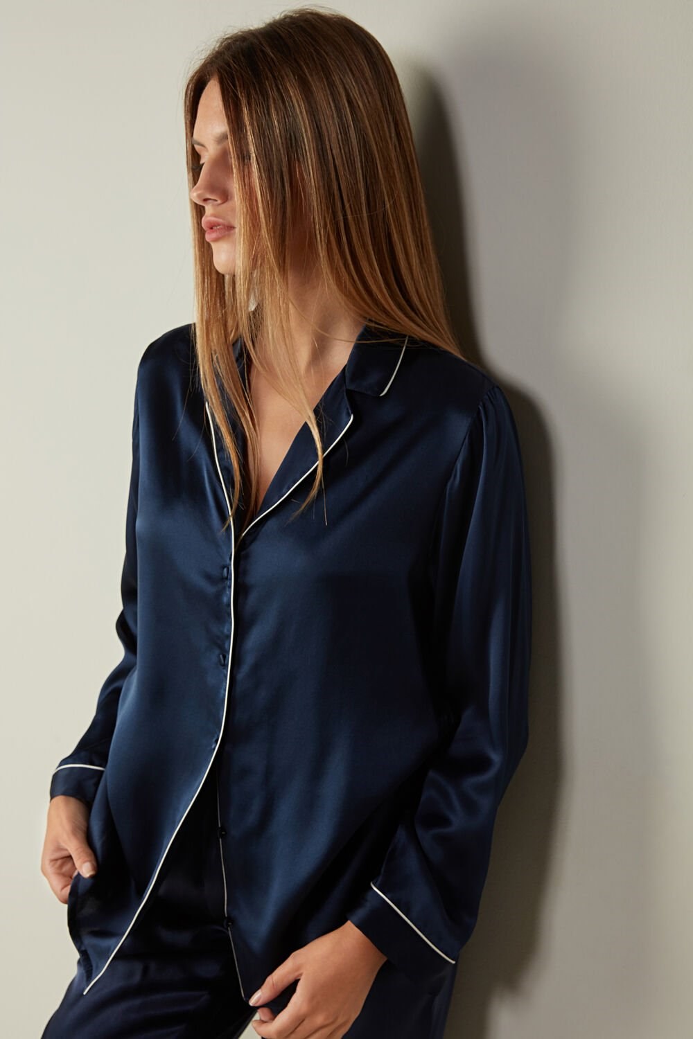 Blue - 3094 - Ink Blue Intimissimi Mannish-Cut Jacket in Silk Satin | HBECL5964