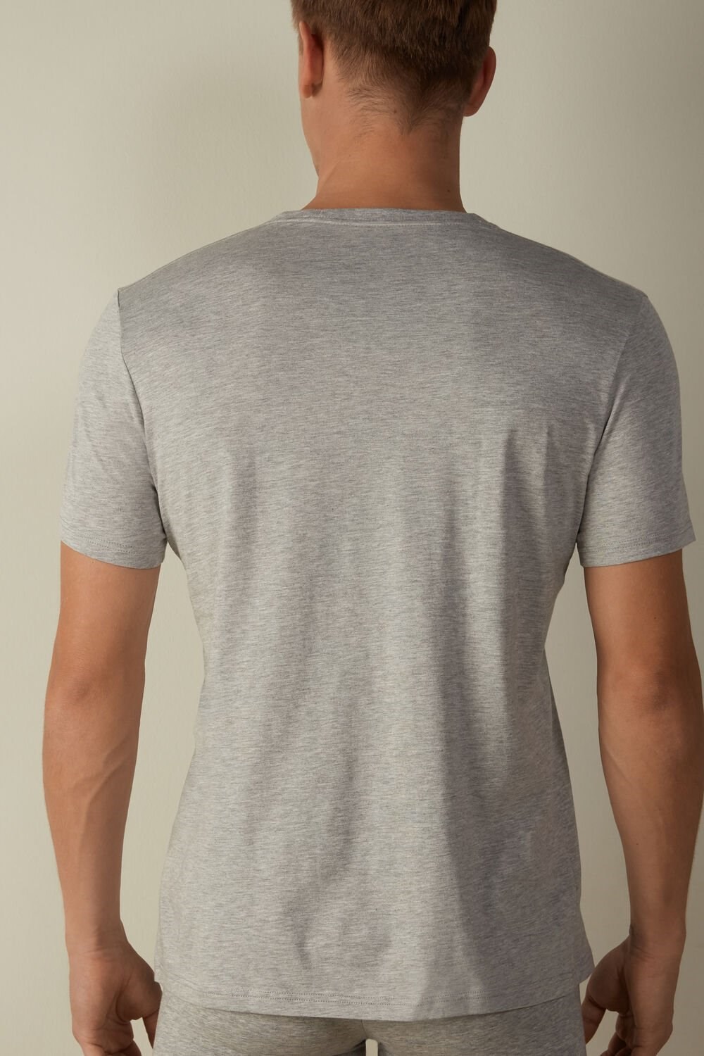 Grey - 031 - Light Heathered Grey Intimissimi Short Sleeve Crew Neck T Shirt in Supima® Cotton | KUGWP9168