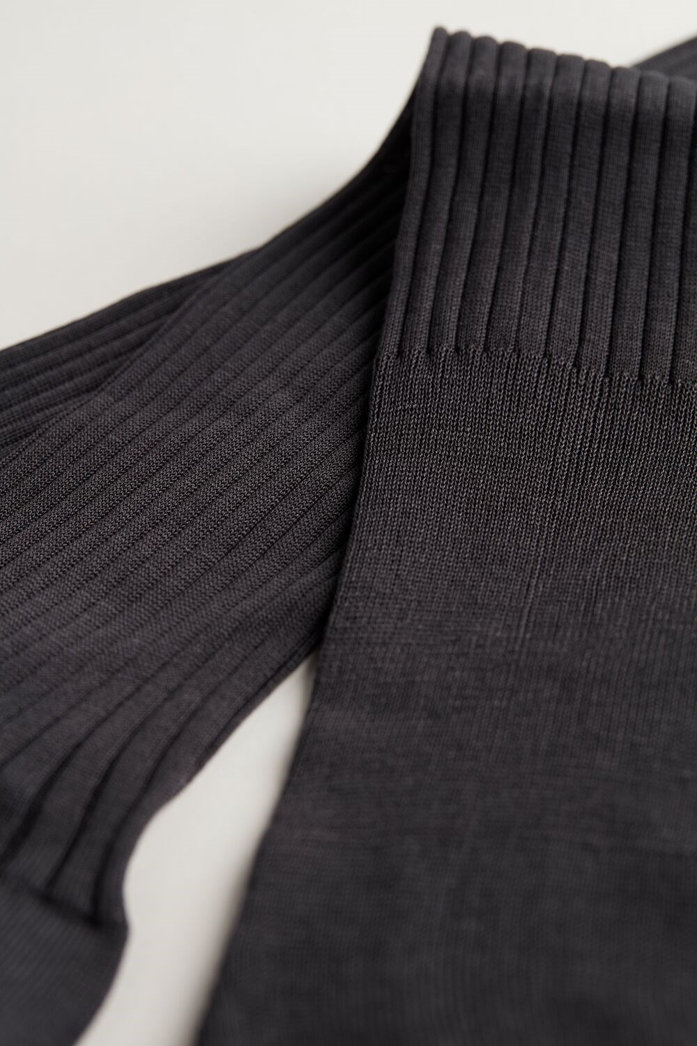 Grey - 780 - Anthracite Intimissimi Tall Ribbed Egyptian Cotton Socks | KCETS9247