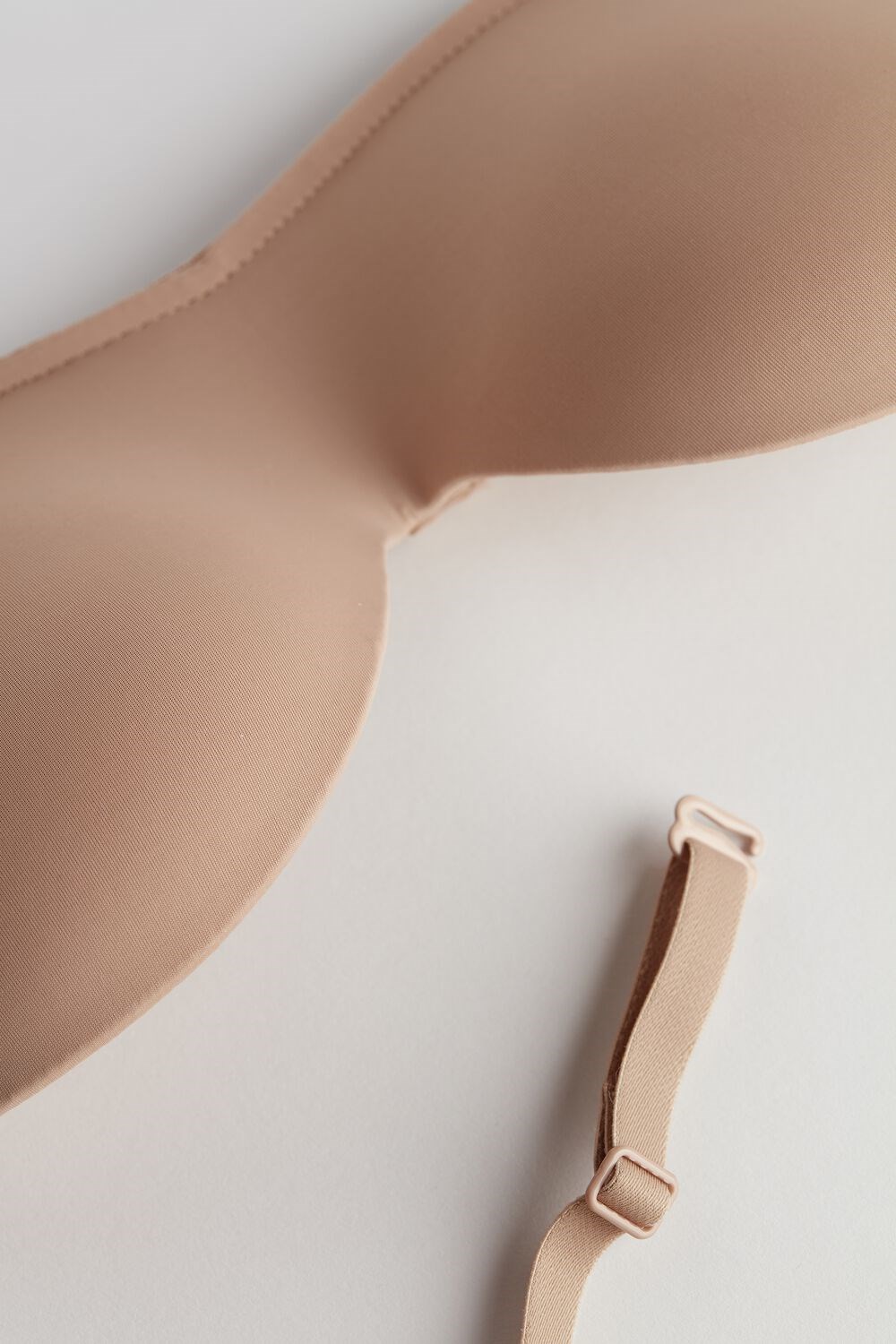 Natural - 044 - Soft Beige Intimissimi Gioia Bandeau Bra | EDYMH7365