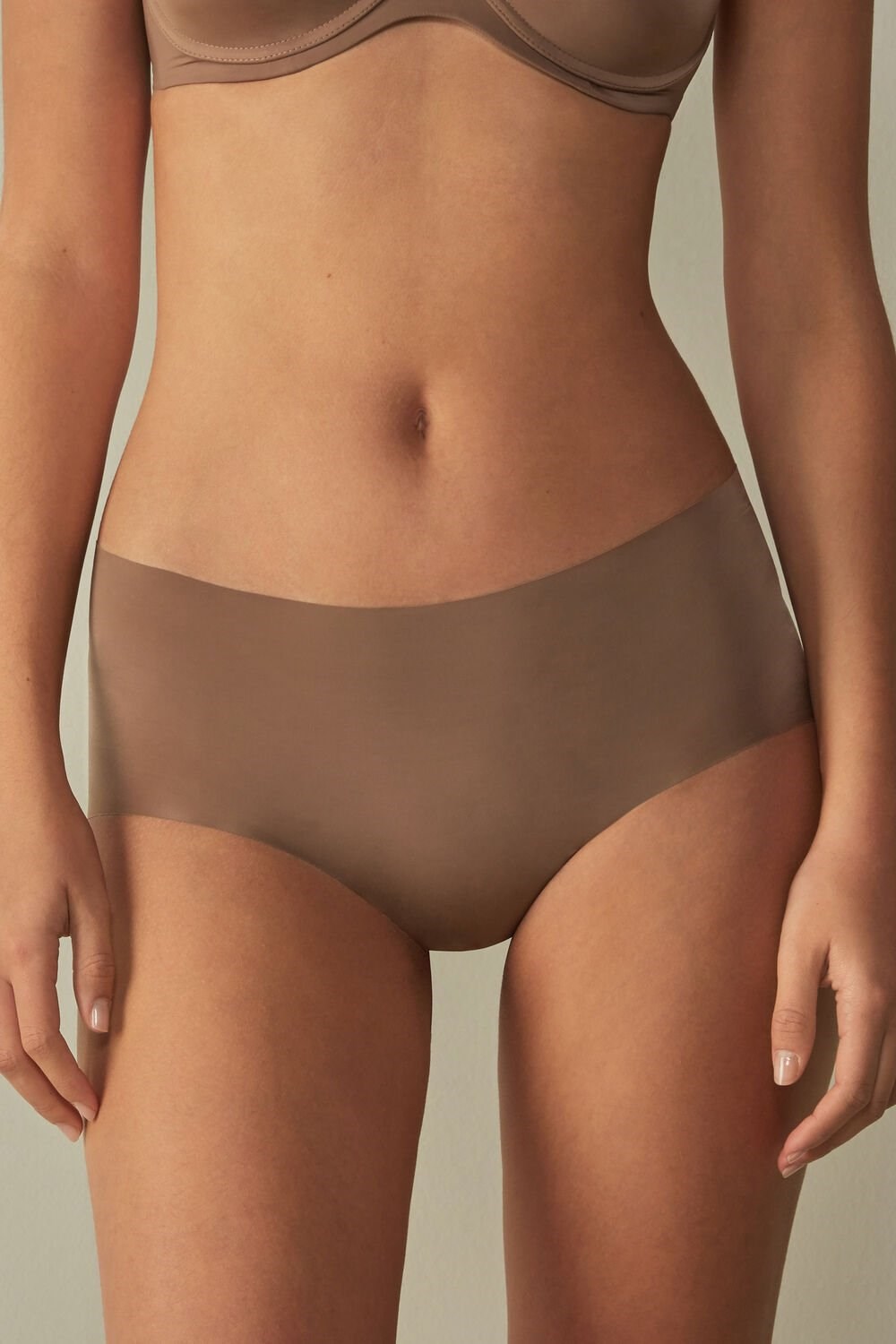 Natural - 502i - Dark Beige Intimissimi Seamless Microfiber Hipster | WFDQL1305