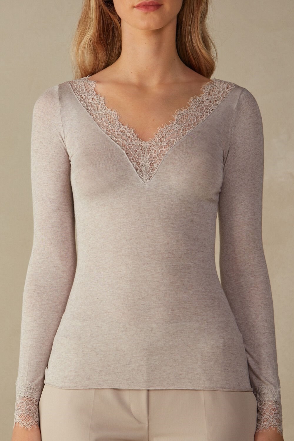 Natural - 7525 - Heather Shell Beige Intimissimi Modal Cashmere Ultralight Long Lace Shirt | NMGSC7641