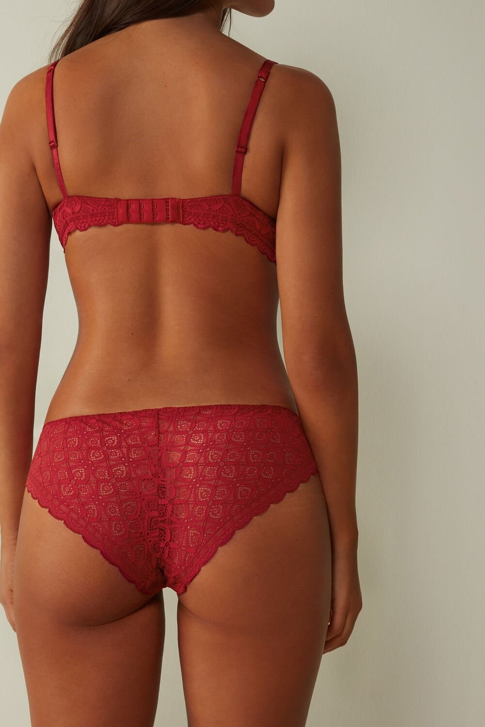 Red - 1473 - Red Intimissimi Low Rise Lace Panties | KABUY9457