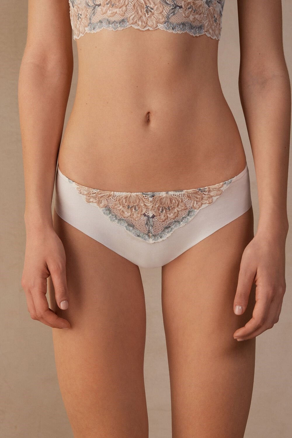 White - 990i - Ivory Autumn Beauty Floral Print Intimissimi Ephemeral Beauty Seamless Cotton Panties | TMQVU9417