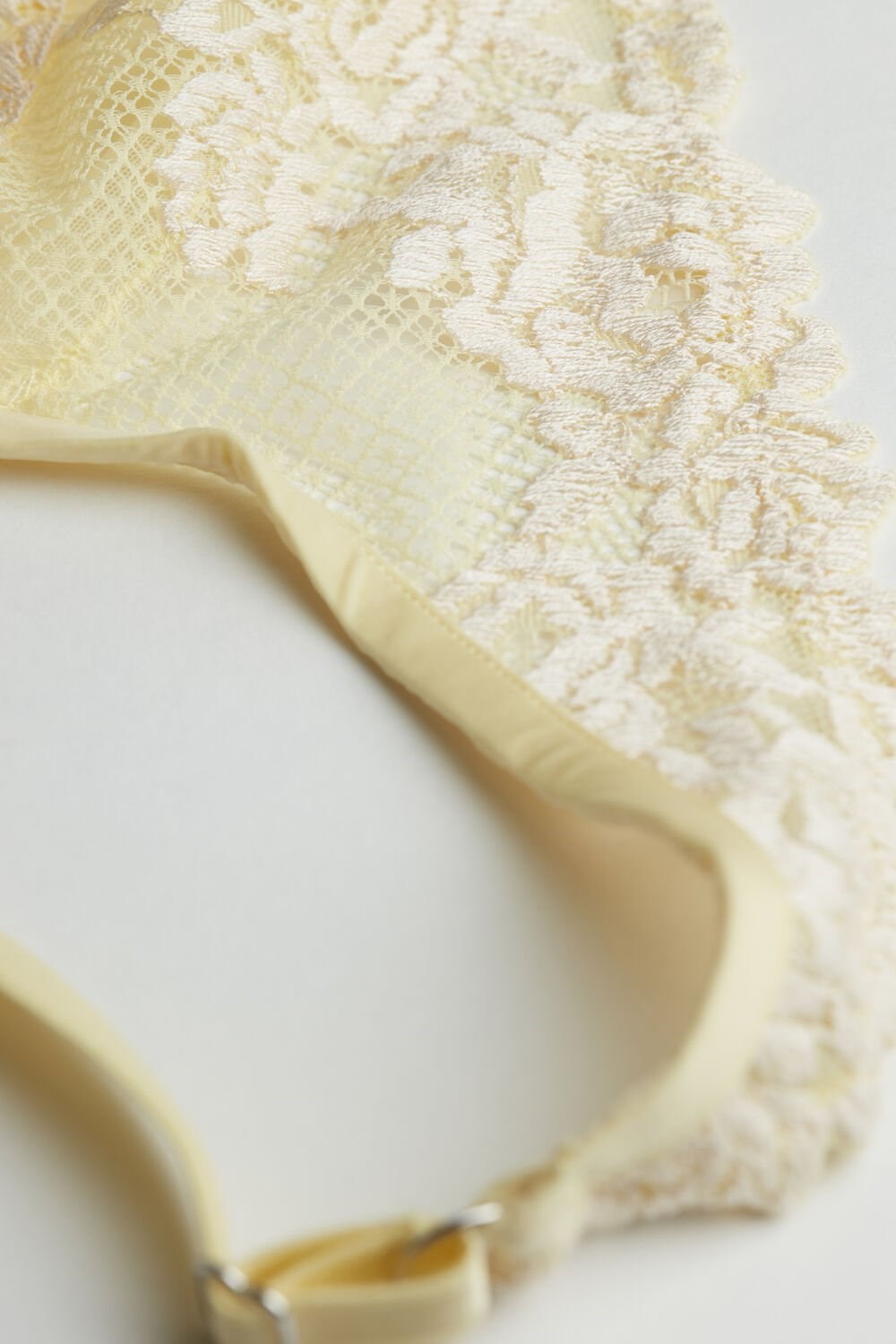 Yellow - 875i - Pastel Yellow / Ivory Intimissimi Pretty Flowers Lara Triangle Bra | QMCKB2374